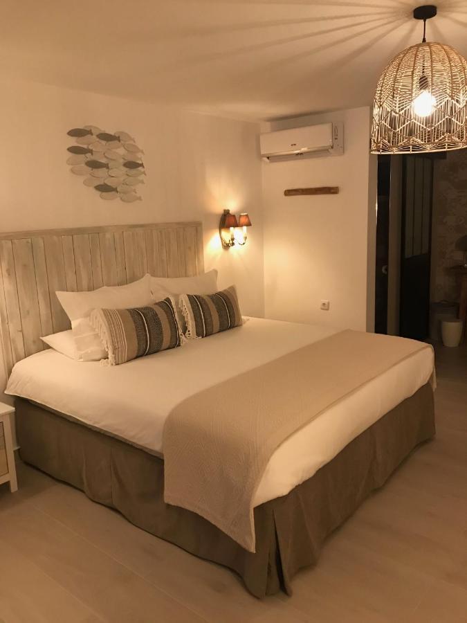 Finca Pura, Clothing Optional Guestrooms 埃尔切 外观 照片