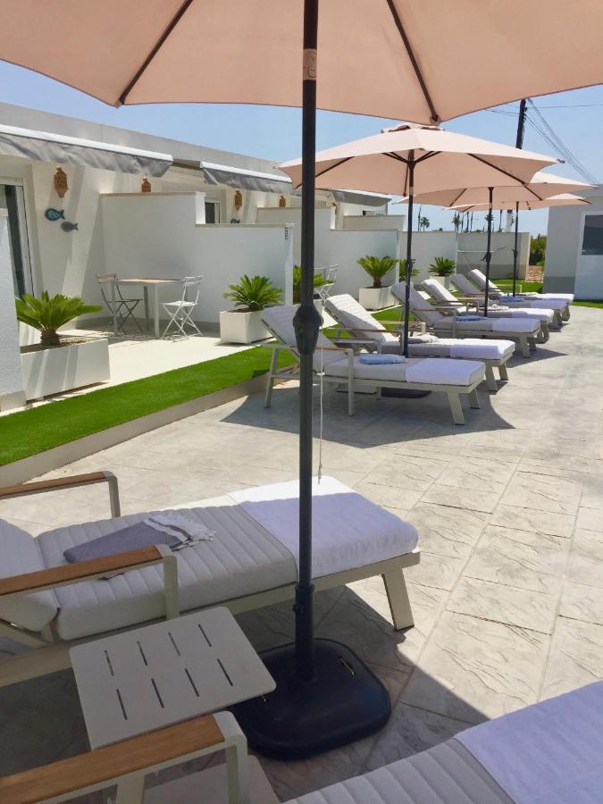 Finca Pura, Clothing Optional Guestrooms 埃尔切 外观 照片